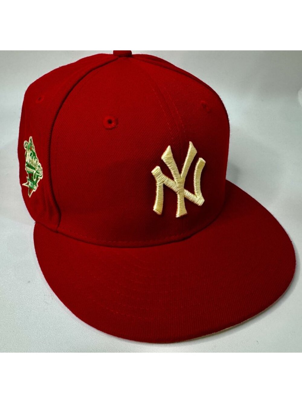 New York Yankees New Era 59FIFTY 1999 World Series Red Hat Size 8 MLB